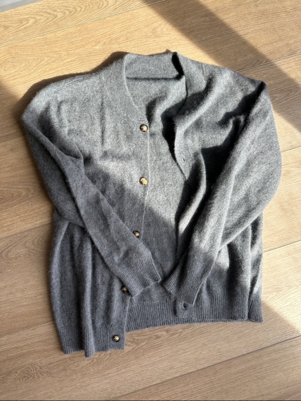 Women’s Classic Gray Cashmere-Like Crew Cardigan Sweater